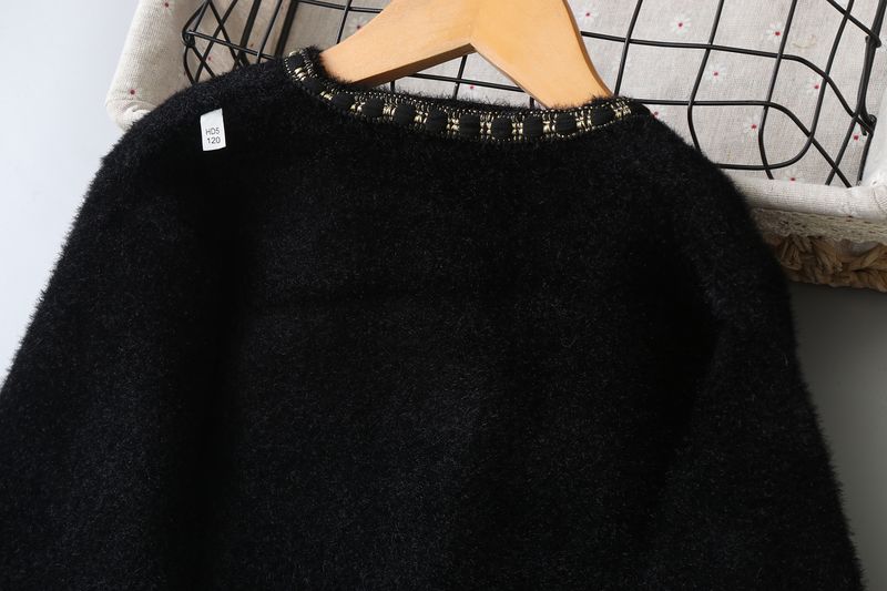Cardigan en tricot imitation vison pour filles et mères – Pull d'hiver doux pour grands enfants (8 ans et plus) – Pull douillet à manches longues en blanc, rose et noir_voghion.com