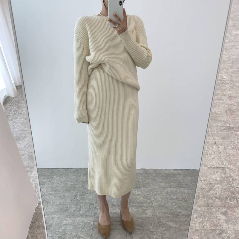 Schickes Set aus Pullover und Bleistiftrock – Minimalistischer Rollkragenpullover aus Rippstrick mit hochgeschlitztem, figurbetontem Midikleid (Beige/Schwarz/Grau/Camel, S-XL, gemütlich für den Winter)_voghion.com