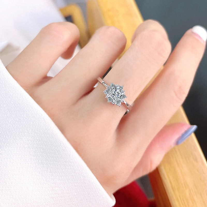 Δαχτυλίδι Yamaler Γυαλιστερό Rhinestone Inlay Snowflake Open Δαχτυλίδι Κομψή διακόσμηση Χάλκινο κόσμημα Γυναικείο δαχτυλίδι δαχτυλίδι Αξεσουάρ συμποσίου Δώρο κοσμήματος_voghion.com