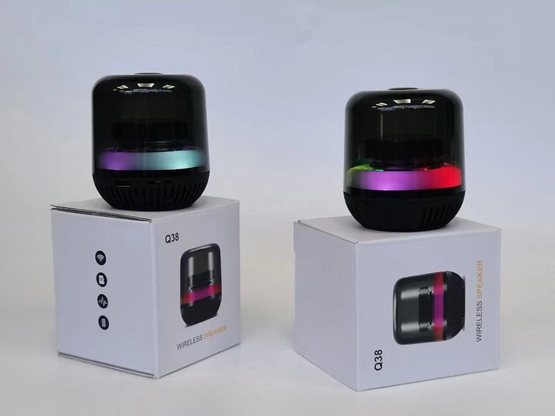 Jauns Q38 stikla krāsains gaismas Bluetooth skaļrunis mājas 3D telpiskajai skaņai caurspīdīgs audio bezvadu interneta slavenību zemfrekvences skaļrunis_voghion.com
