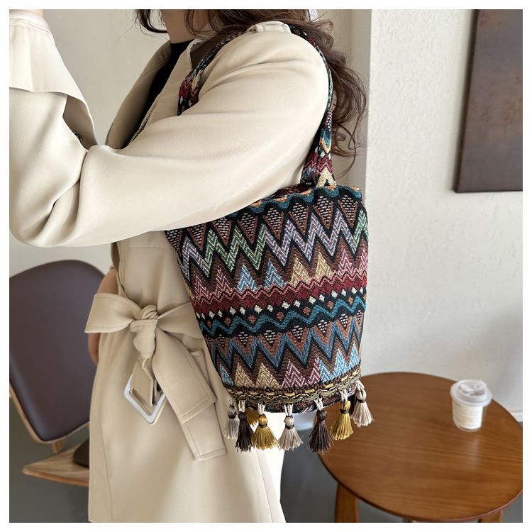Borsa a secchiello da donna, elegante e semplice, con nappa, borsa a tracolla etnica, borsa per il tempo libero da donna, borsa a secchiello da donna_voghion.com