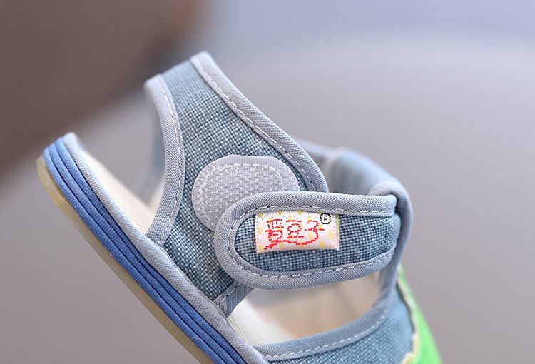 Sandali per bambini fatti a mano antiscivolo da interno per ragazzi_voghion.com