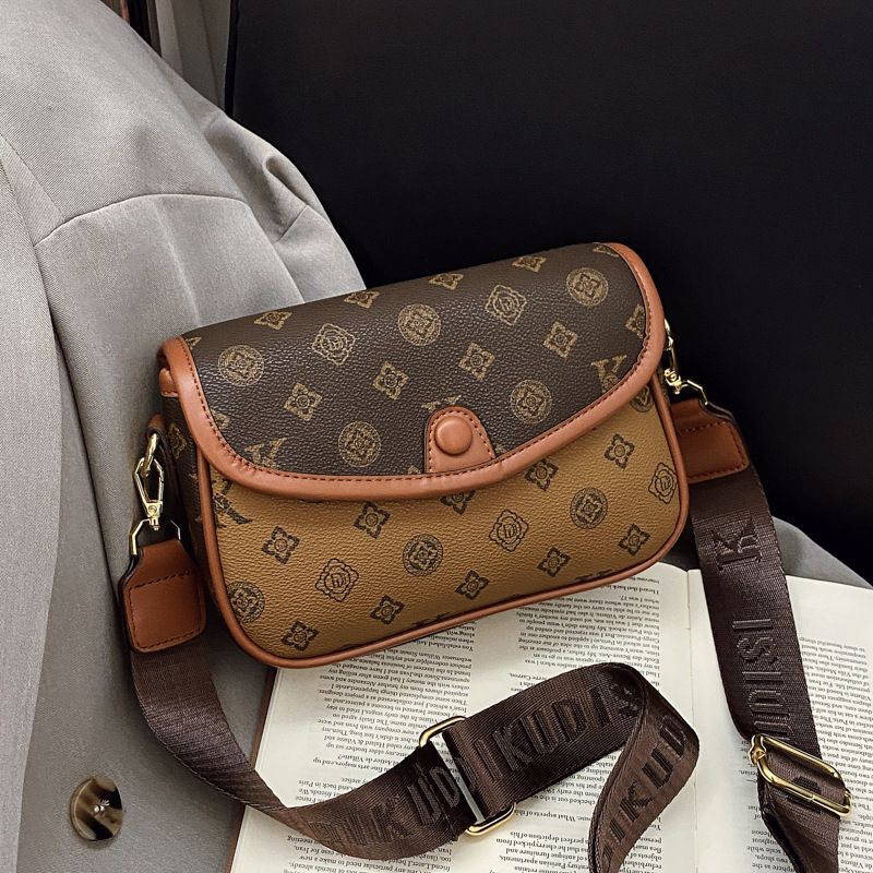 Per le donne 2025 Nuovo modello di alta qualità, leggera, lussuosa, versatile, elegante, piccola borsa a tracolla quadrata con tracolla singola_voghion.com