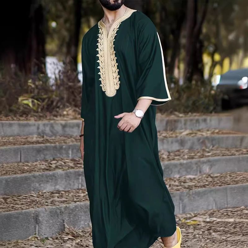 2025 Robe Lose Pullover V-Ausschnitt Kurzarm Bestickte muslimische Herrenbekleidung_voghion.com
