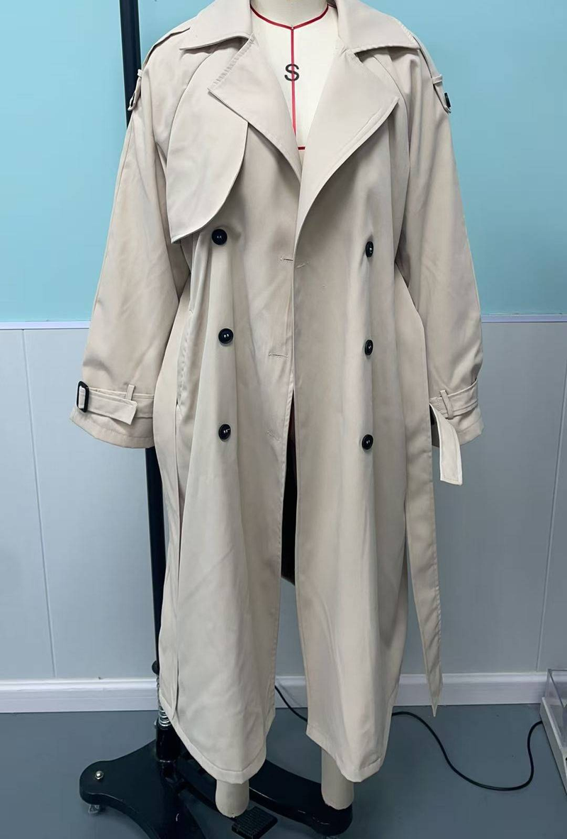 Damen Zweireihiger Trenchcoat mit Gürtel – Fleecegefütterte Winterjacke mit Polokragen (Beige, 5 Größen)_voghion.com