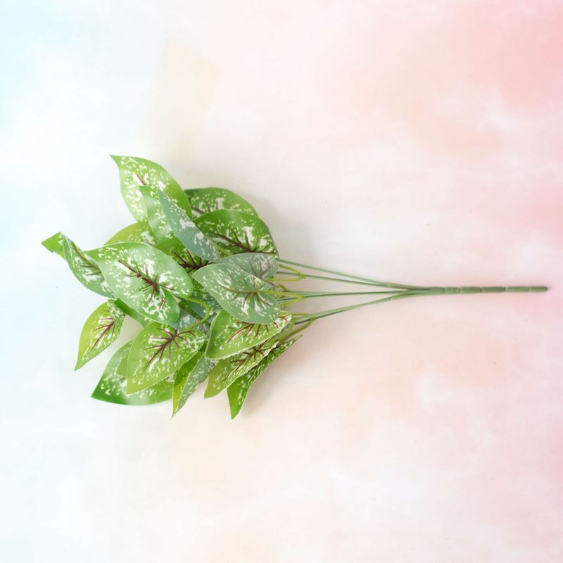 Simulazione di puntini bianchi, decorazione di piante di erba, ornamenti di piante verdi in vaso, fiori, bonsai, decorazione d'interni per la casa_voghion.com