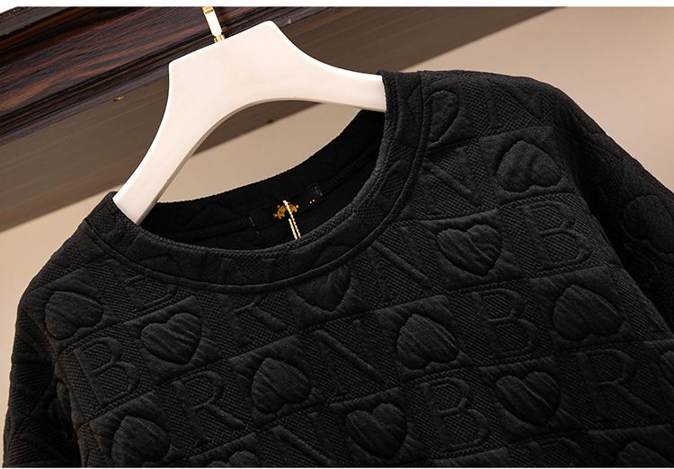 Felpa da donna con scollo tondo e stampa Love, manica lunga e ampia_voghion.com