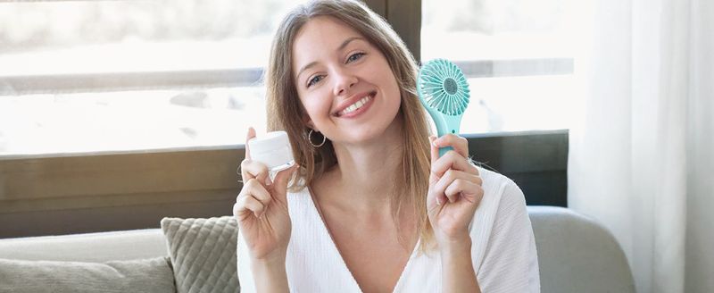 Cute Mini Handheld Fan - Adjustable Speed USB Rechargeable_voghion.com