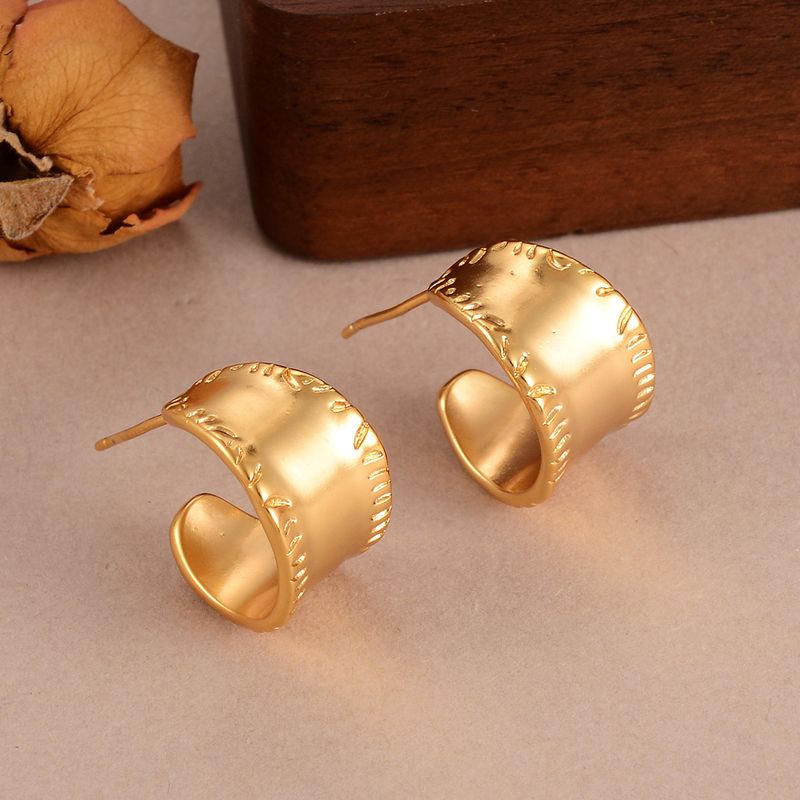 Módní a jednoduché široké náušnice, luxusní a všestranné náušnice, retro a niche dámské náušnice_voghion.com