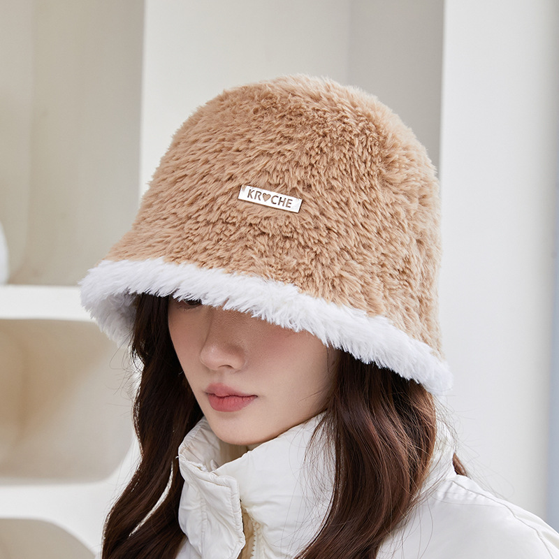 Pêcheur en peluche pour femmes, polyvalent pour mettre en valeur le visage, Protection des petites oreilles, tricoté chaud, nouvelle collection automne et hiver 2023_voghion.com