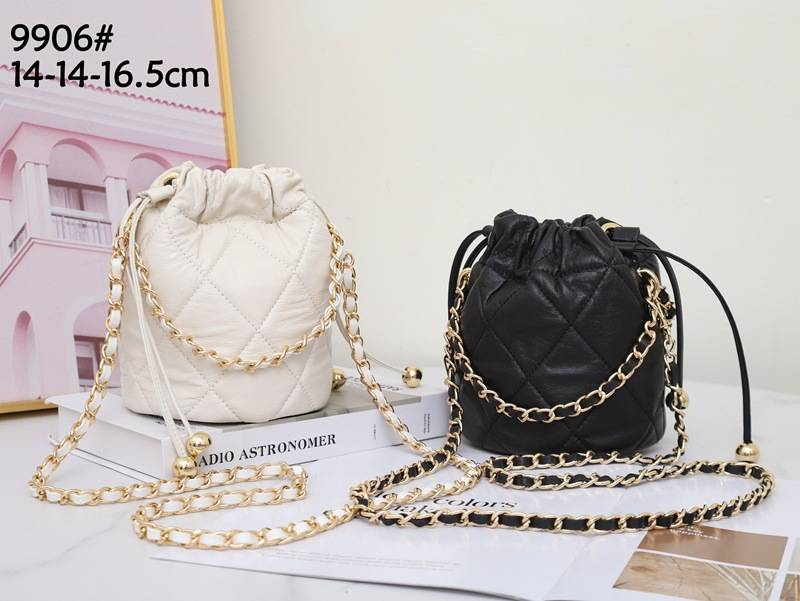 Borsa a secchiello in pelle, borsa piccola, stile piccolo profumo, catena a palline dorate, borsa a tracolla in pelle di mucca 9906_voghion.com