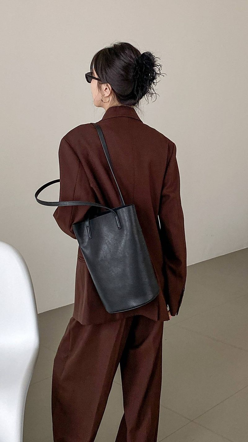 Handtasche One-Shoulder Unterarm Damen Tasche pflanzlich gegerbtes Leder Nischendesign Pendlertasche_voghion.com