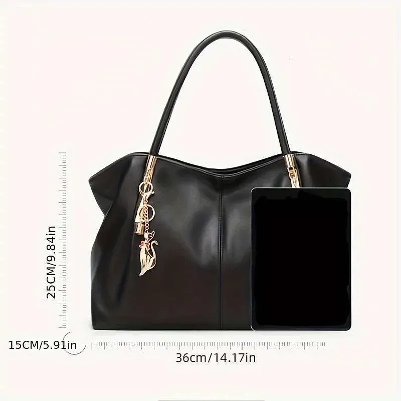 Designer 2025 Fashionable Versatile And Elegant Tote Large Capacity Pu Satchel Shoulder With Metal Decoration Travel Bag_voghion.com