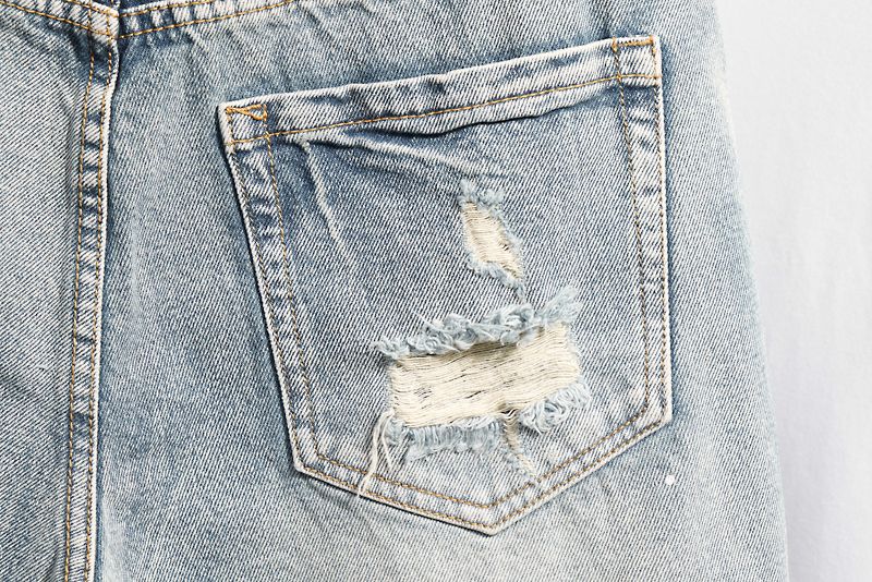 Pantalon 5/4 en denim léger et fin d'été, trous grattés pour hommes, marque tendance avec bords rugueux, pantalon 5/5 mendiant_voghion.com