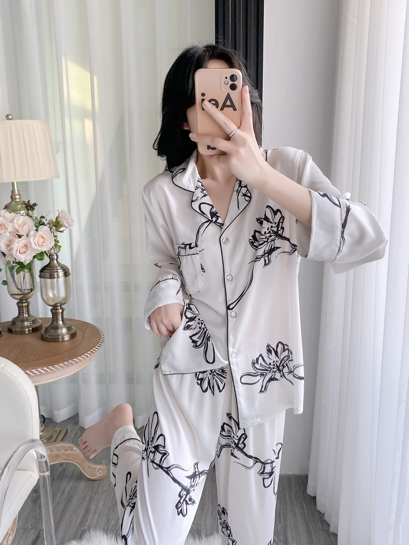 Is siden långärmad pyjamas för kvinnor tryckt bläckmålning temperament hemkläder kan bäras utomhus_voghion.com