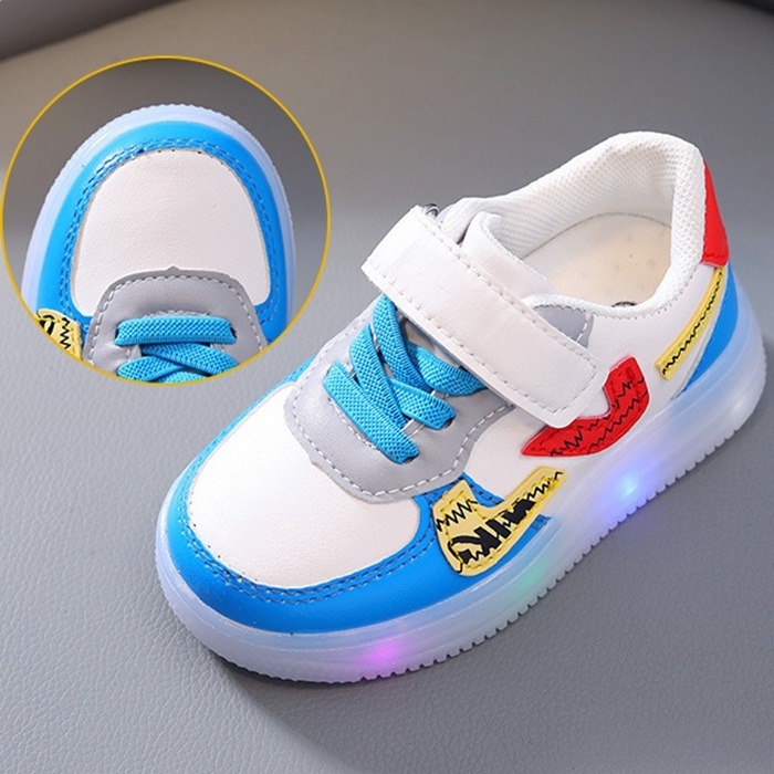 SHLIANG Jungen Mädchen Sportschuhe Magischer Aufkleber Weichen Boden Kinder Board Schuhe Baby LED Licht emittierende Schuhe Kind Turnschuhe S0169_voghion.com
