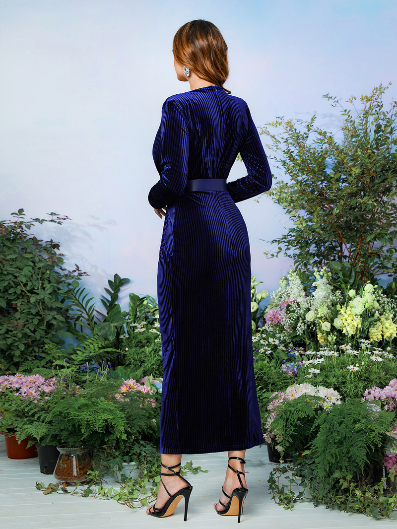 Damen-Kleid mit tiefer V-Taille, sexy, hochgeschlitztes, vertikales Samt-Abendkleid_voghion.com