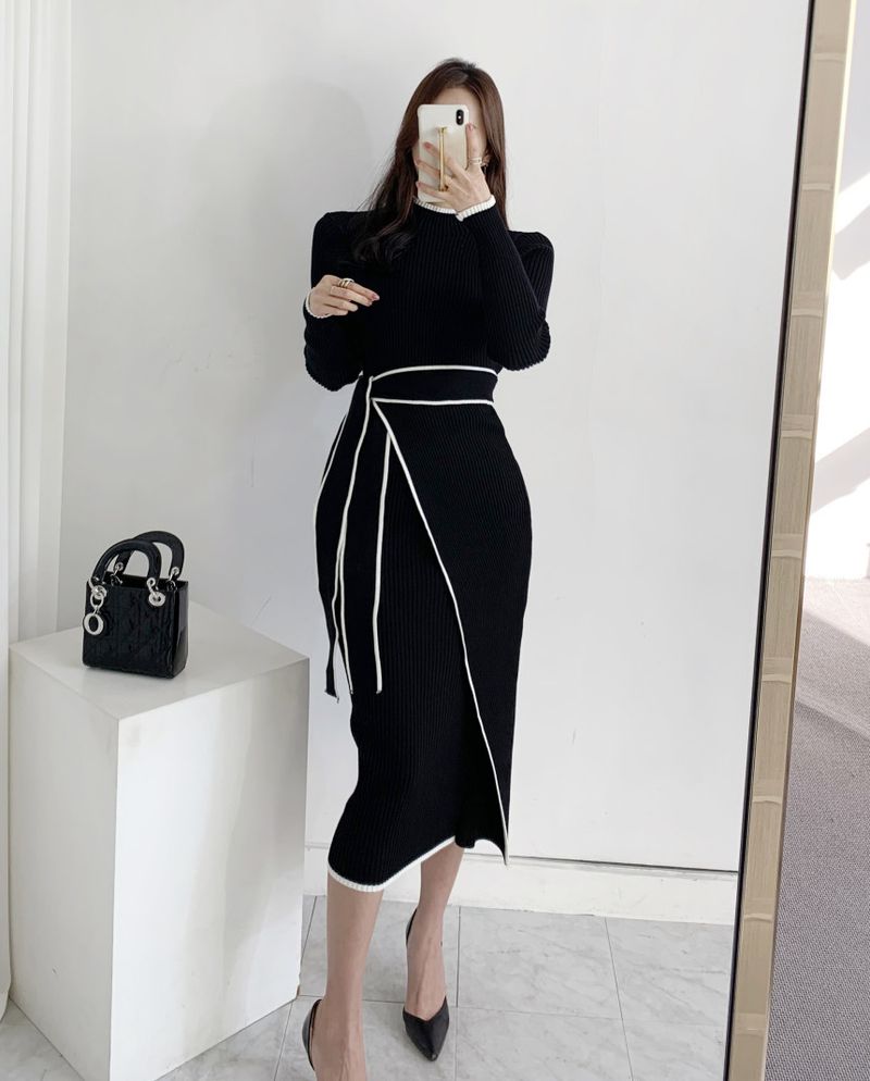 Elegante abito in maglia color block con collo alto ispirato alla Corea – Abito midi retrò con cintura autunno/inverno per donna (nero/kaki, S/M/L)_voghion.com