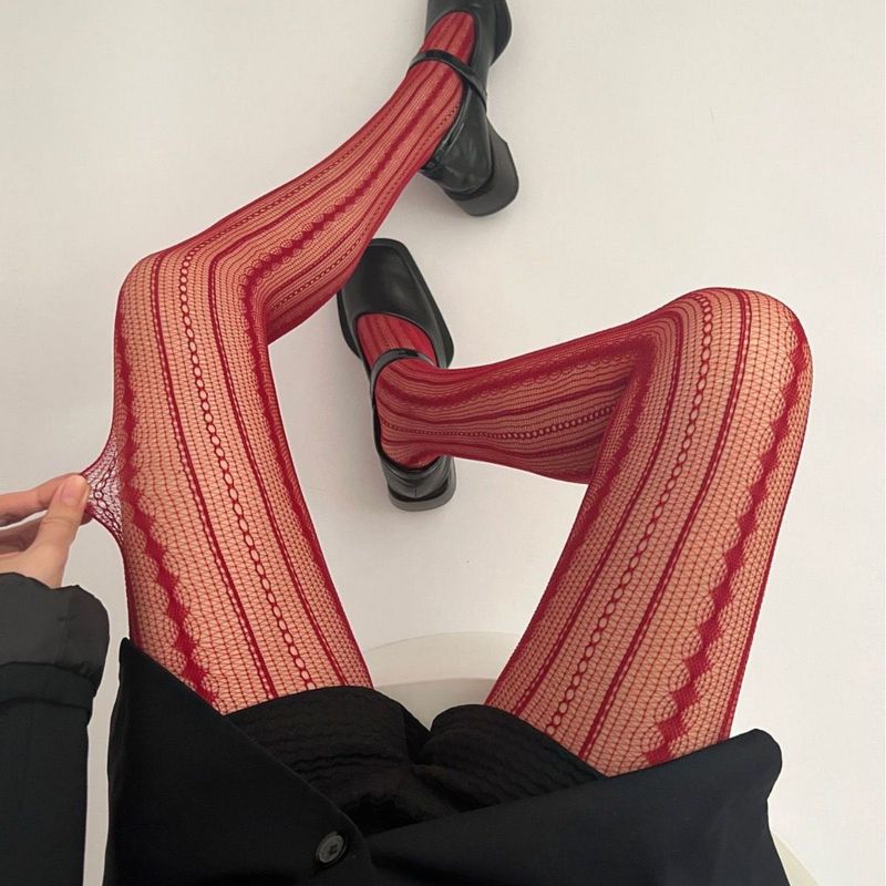 Spring And Autumn Striped Red Millennium Slim Stockings Retro Dark Pattern Hot Girls All Match Thin Tights 6196_voghion.com