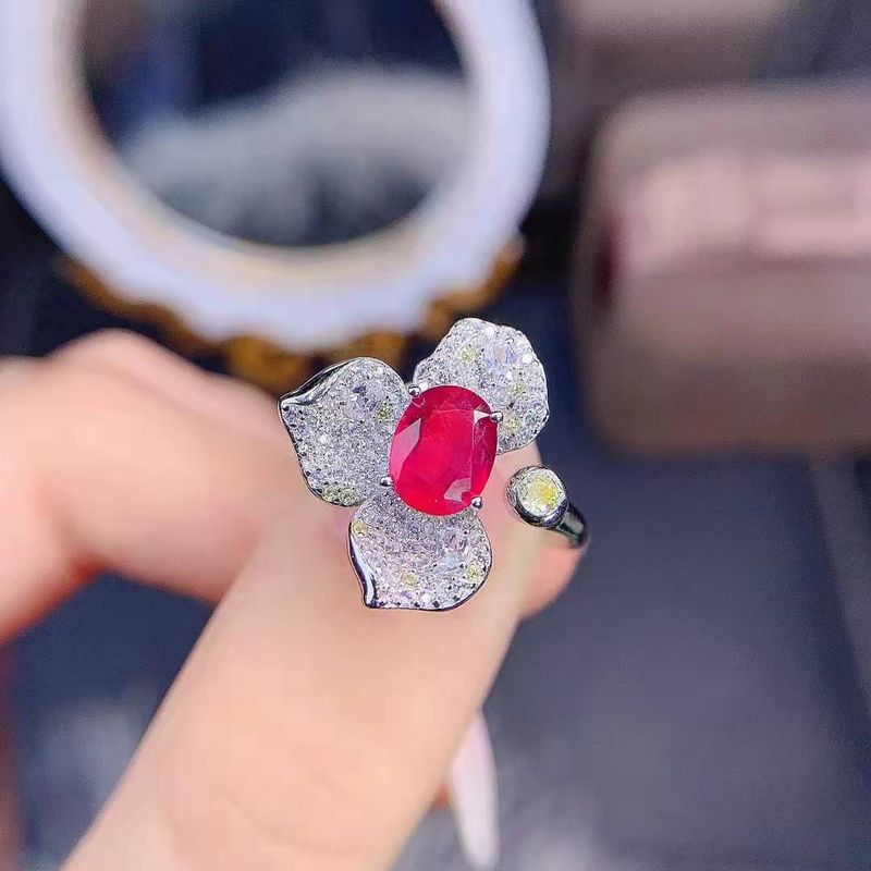 sier lys mikro-innlagt diamant trebladet blomst heldig farge skatt åpningsring kvinnelig fest bursdag_voghion.com