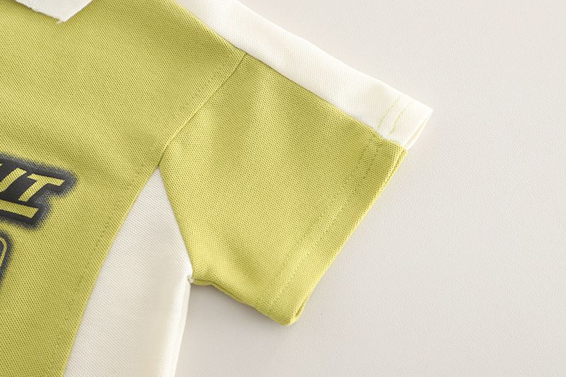 Kinderkleidung Sommeranzug Modischer Buchstabenknopf Farblich passender Kurzarm-Zweiteiler für Jungen und Babys_voghion.com