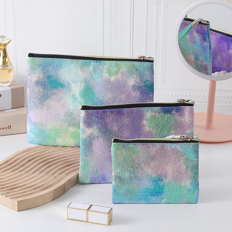 Gradient Women's Iridescent Laser Makeup Handheld Portable Travel Tattoo Nail Storage Toiletry Bag_voghion.com