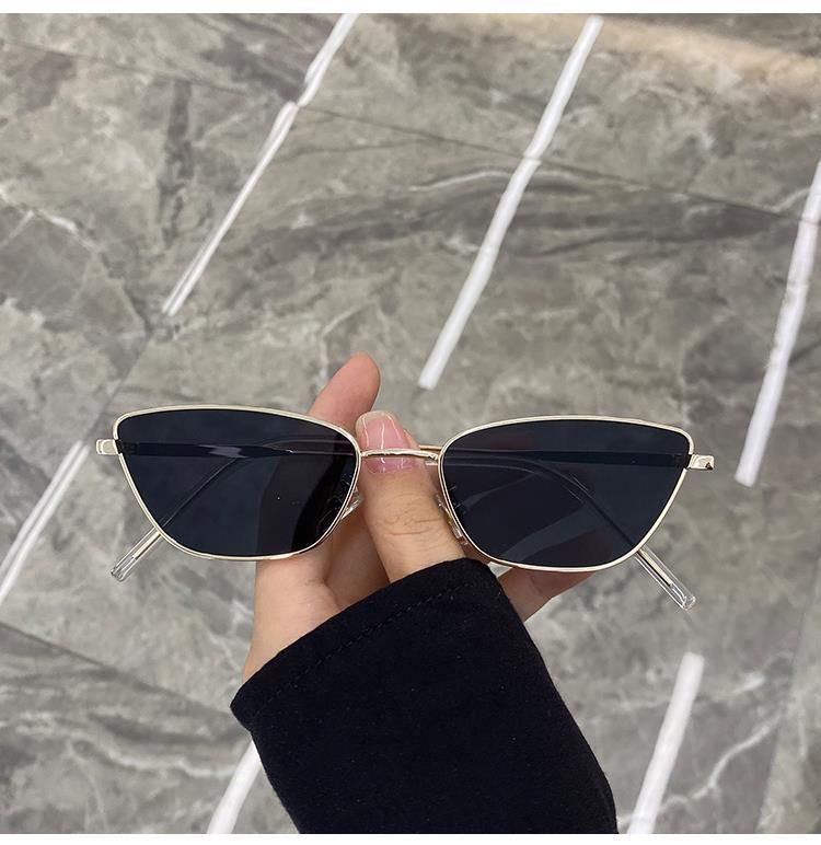 2025 Neue ultraleichte kleine quadratische Sonnenbrille für Damen, Anti-Ultraviolett-Sonnenbrille, rundes Gesicht, Ins für Männer_voghion.com