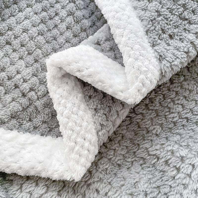 Pineapple Blanket Simple Solid Color Air Conditioning Blanket Falai Velvet Blanket Cloud Mink Blanket Beibei Velvet Blanket_voghion.com
