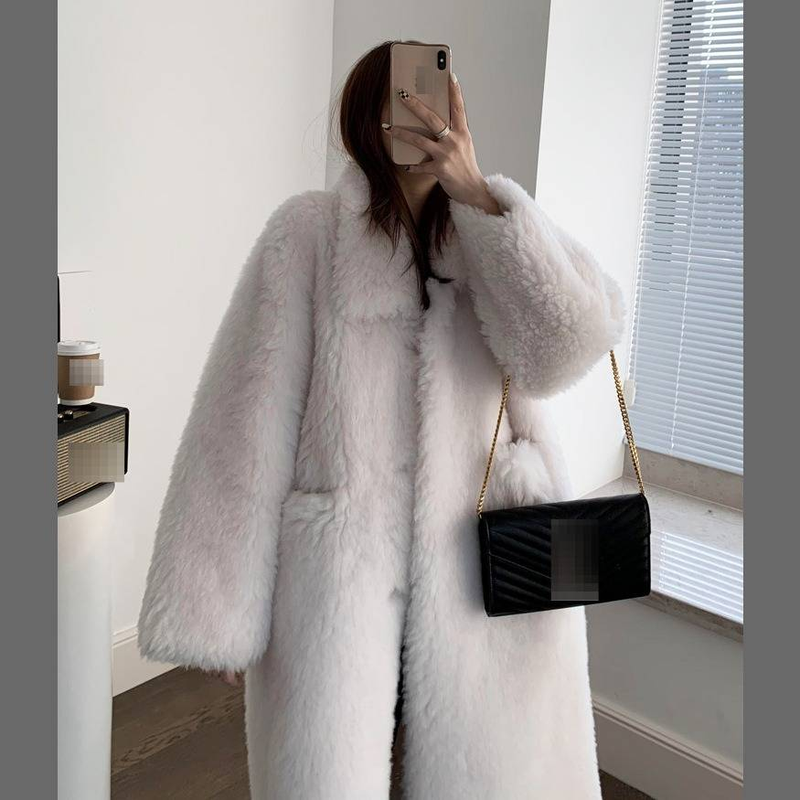 Cappotto di lusso in montone Toca da donna - Giacca lunga foderata in pile di peluche con morbida pelle, elegante e comodo capospalla invernale (bianco, tè al latte, nero)_voghion.com