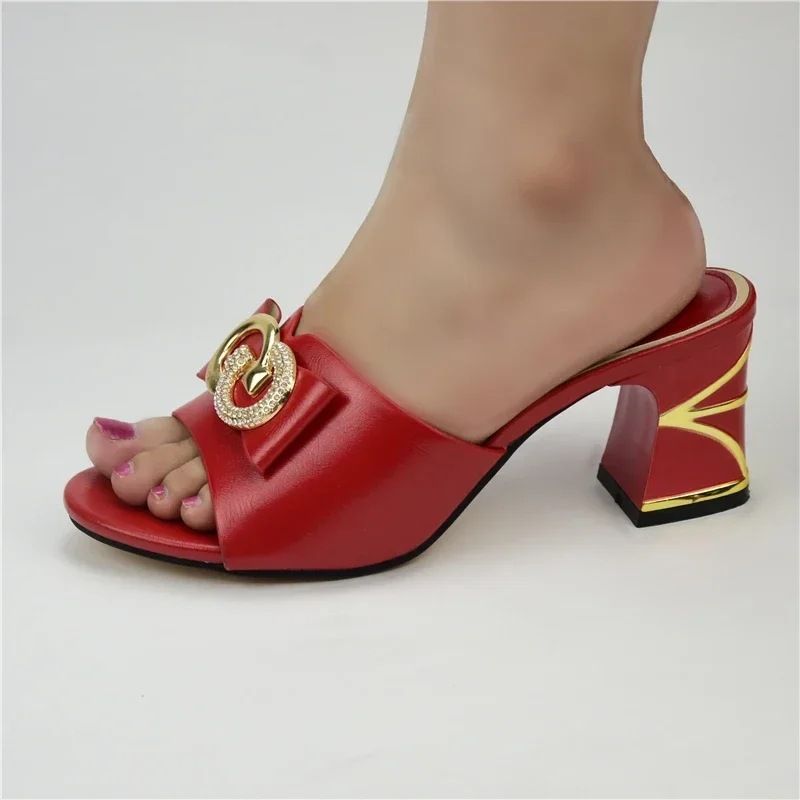 Elegante Damen-Plateausandalen mit offener Zehenpartie – Blockabsatz, Obermaterial aus PU, vielseitig einsetzbar für Partys, Hochzeiten und den Alltag, auch für draußen geeignet._voghion.com