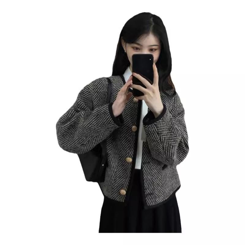 Cardigan corto in tweed stile francese da donna, primavera 2025_voghion.com