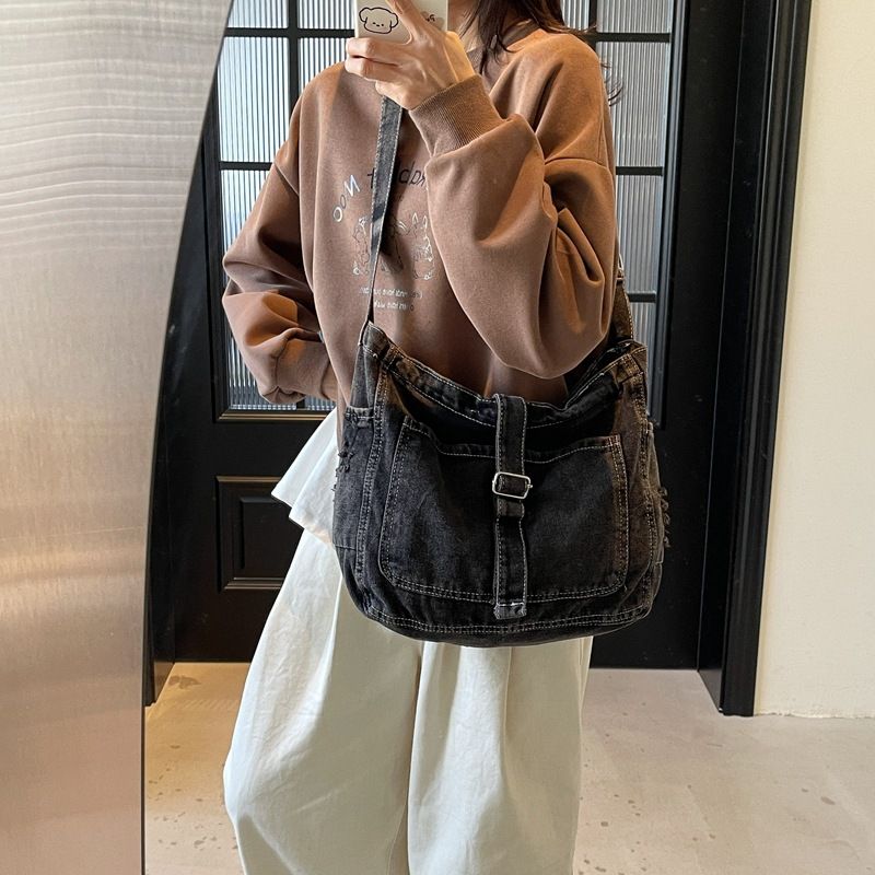 Borsa a tracolla casual da donna in denim di grande capacità, 2025, nuova tendenza coreana, per classe e pendolarismo_voghion.com