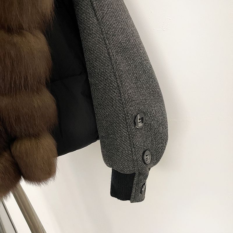 Unique Short Puffer Jacket With Fox Fur Trim, 96% White Duck Down, Grey & Black Winter Coat For Women_voghion.com