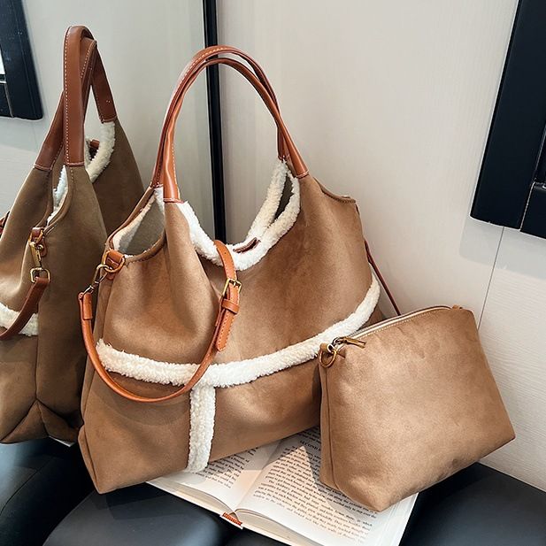2024 Autumn Winter New Suede Handbag Women's Shoulder Large Capacity Tote Plush Crossbody Bag Trendy_voghion.com