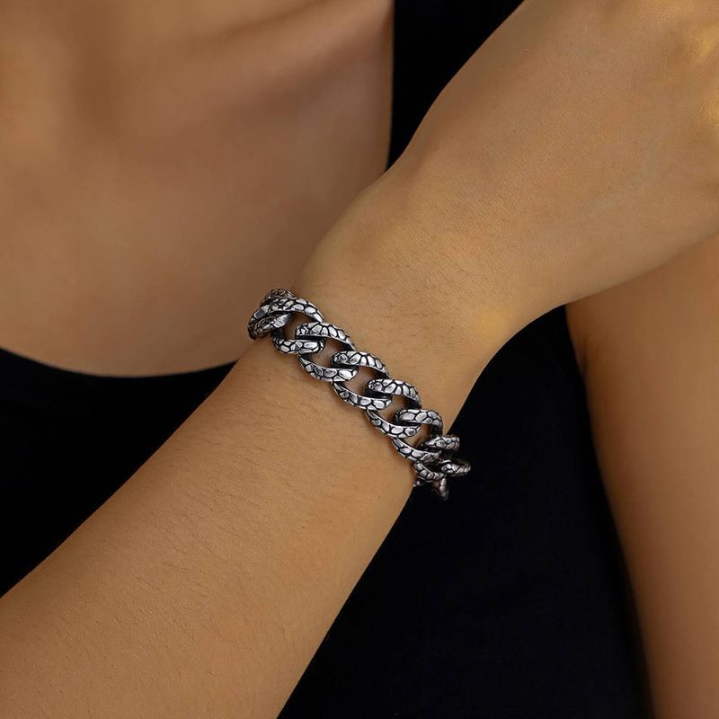 Style rétro européen et américain, style punk gothique, acier titane, tête de mort, style python, pour homme_voghion.com