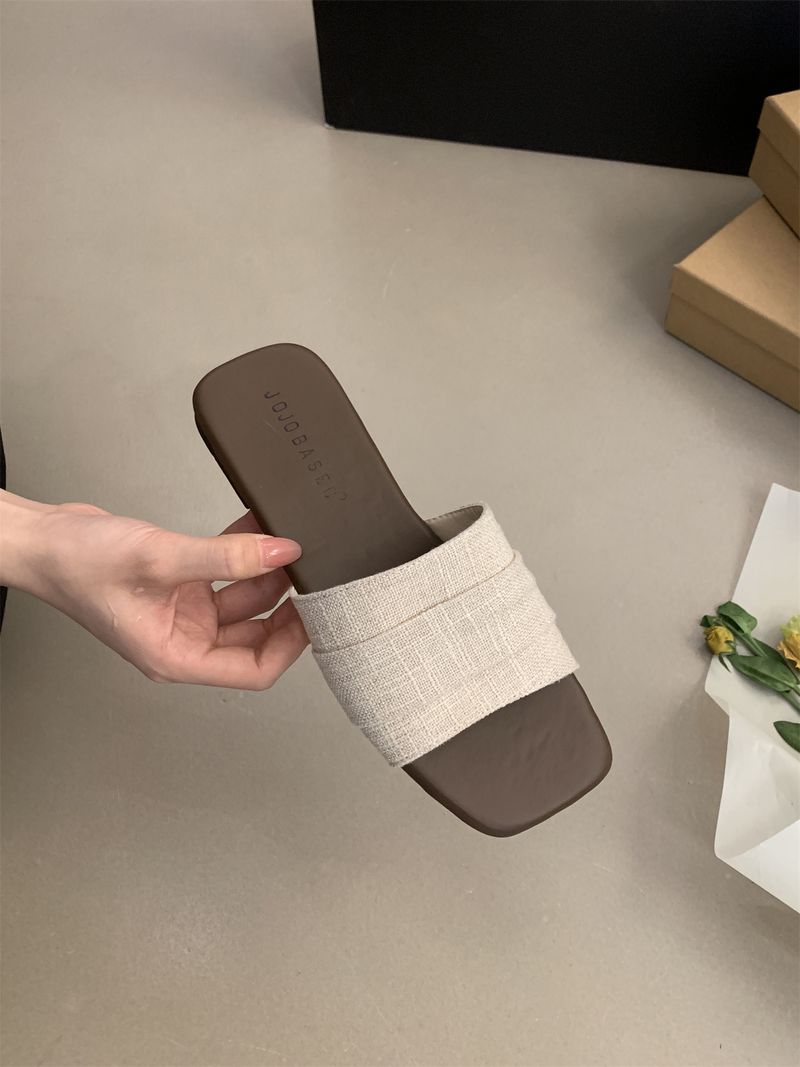 Chinelos de couro plissado coreano para mulheres, sandálias rasteiras e macias para férias na praia, chinelos estilo fada com uma tira_voghion.com