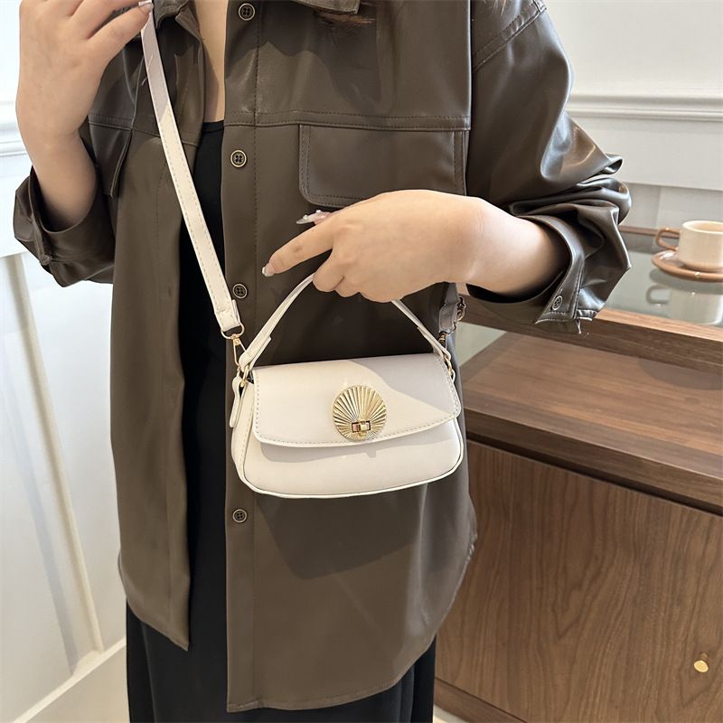 New Fashion Trendy High end Lock Buckle Handheld Small Square for Women's 2024 Summer Versatile and Beautiful One_voghion.com