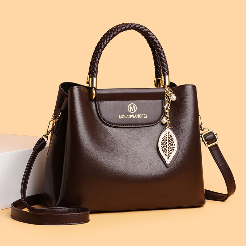 Light New Tote Bag 2025 Fashion Simple Elegant For Women Large Capacity Trendy Versatile Handbag_voghion.com