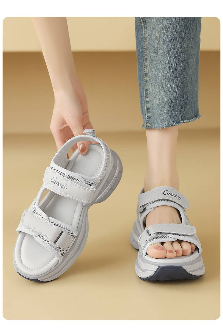 Cameido Grijze sandalen met ronde neus en dikke zool voor dagelijks woon-werkverkeer voor dames_voghion.com