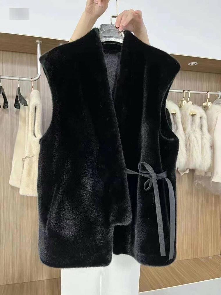 Kunstpelzweste für Damen, Wintermode, umweltfreundliche Weste mit Fleecefutter und Gürteldesign – mehrere Farben (Beige, Weiß, Rosa, Braun, Schwarz, Grün)_voghion.com
