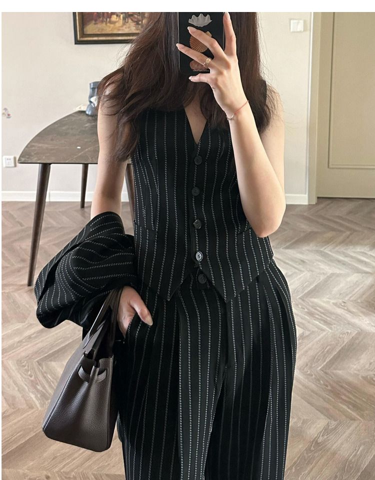 Early Autumn Old Money Style Loose Black Striped High Intelligence Suit Vest Wide-Leg Pants Three-Piece Set For Women_voghion.com