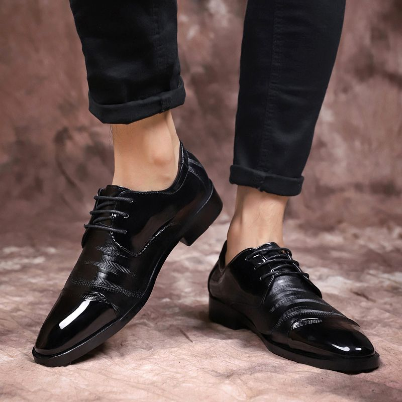 Zapatos de cuero puntiagudos de negocios para hombres de alta calidad, zapatos formales_voghion.com