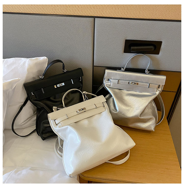 Bag Women's Bag New Retro One Shoulder Crossbody Handbag Large Capacity Original Small Design Backpack_voghion.com