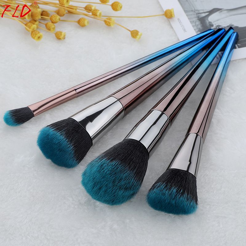 4pcs Makeup brush set Professional Kabuki Face Powder Brushes Set Blush Foundation Makeup Tools Set Kit_voghion.com