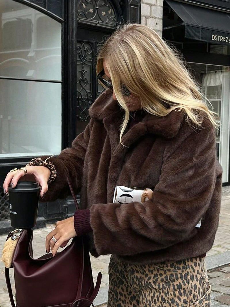 Damenbekleidung Kunstpelzmantel Damenmode Kurzjacke - Weicher Nerzähnlicher Plüsch, Elegantes Revers, Streetwear Chic (XS/S/M/L, Kaffeebraun)_voghion.com