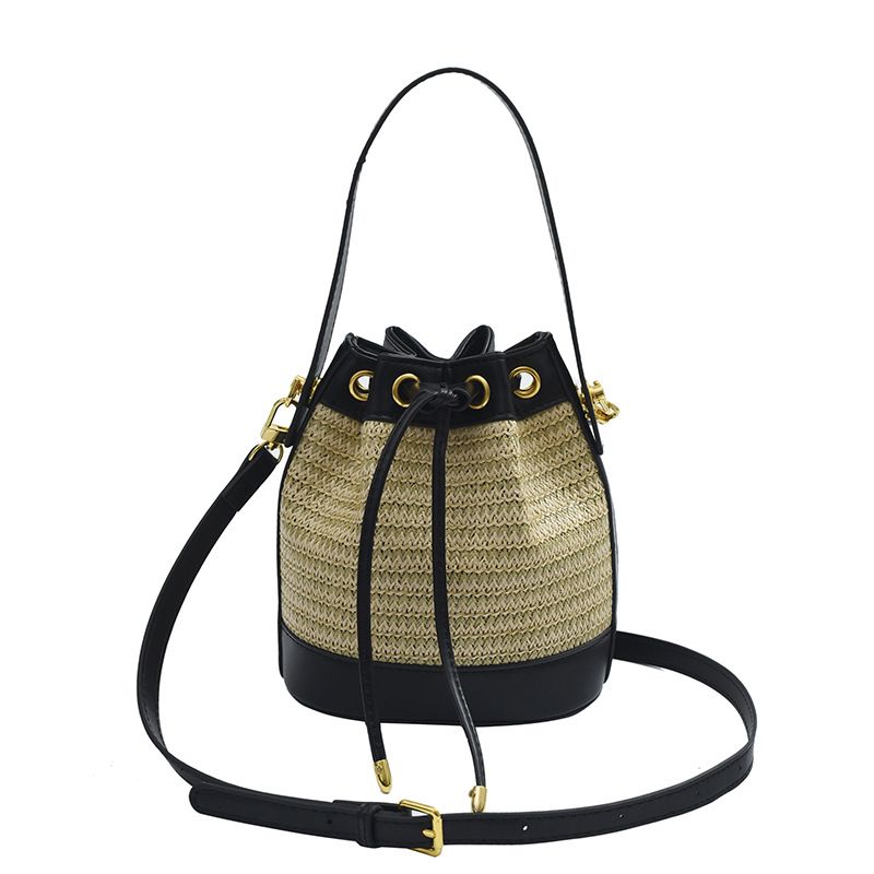 Borsa a tracolla versatile con coulisse in rattan, secchiello in paglia intrecciata da donna, estate 2024, nuovo design di nicchia_voghion.com