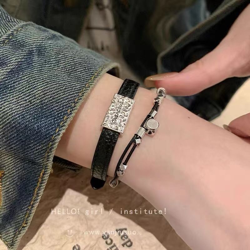 Bracelet en cuir noir pour femme, nouveau bracelet léger et haut de gamme, de qualité supérieure, en perles, pour homme, 2024_voghion.com