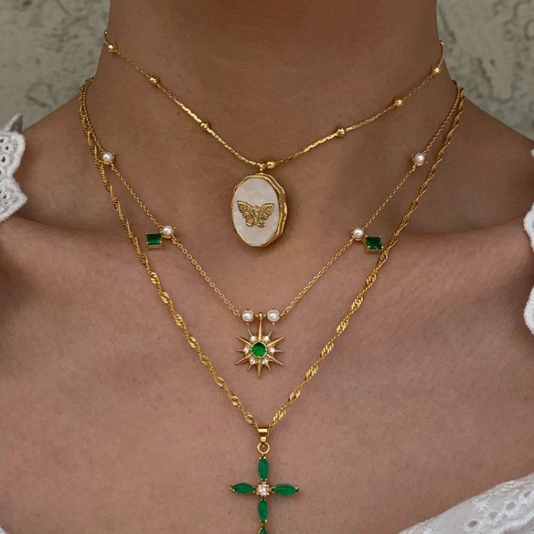 Collier avec cadre d'album en coquillage papillon Collier rétro ouvrable Plaqué or Préservation de la couleur_voghion.com