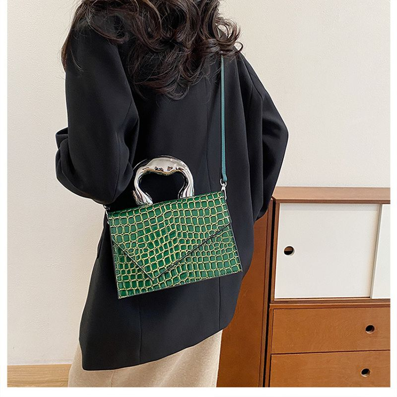 New Love Handheld-Tasche für Damen, Retro-Steinmuster, kleine quadratische Tasche, trendige und vielseitige Textur,_voghion.com