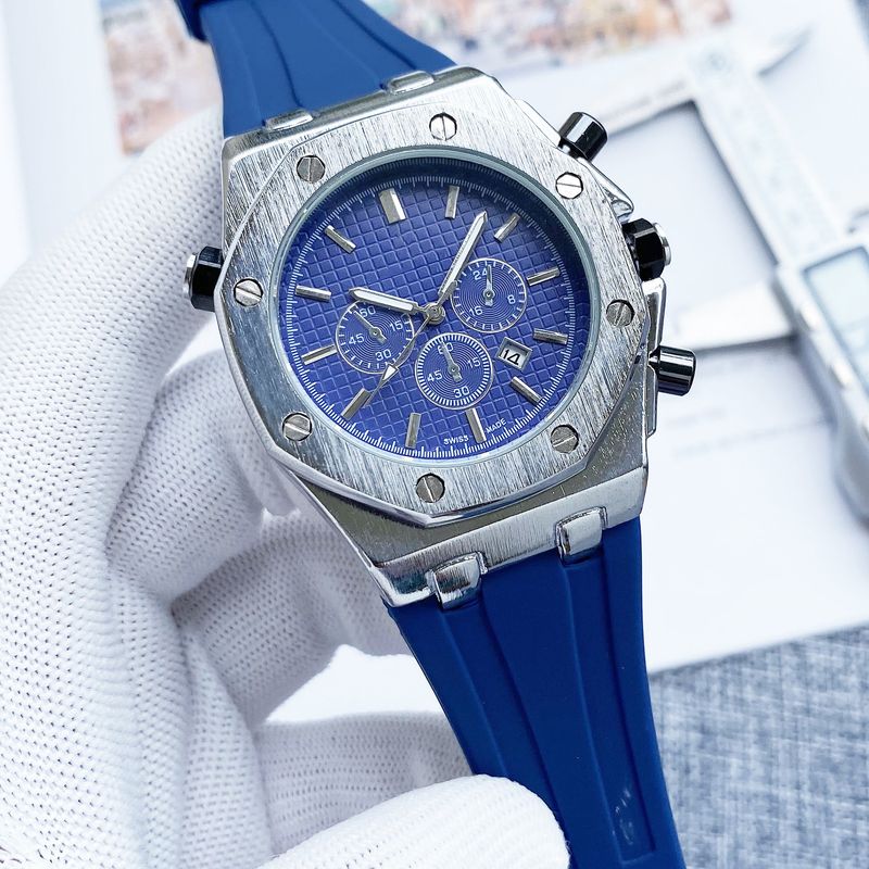 Men's Leisure Love Quartz Tape Multi Functional Full Sky Star Watch Royal Diamond Ring_voghion.com